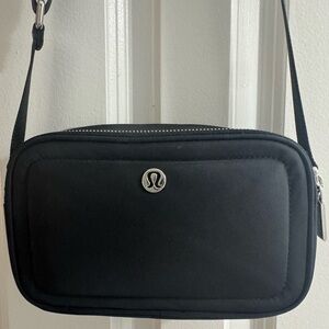Lululemon Black Zippered Pouch